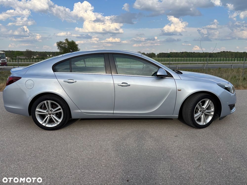 Opel Insignia 1.4 T Cosmo S&S - 5
