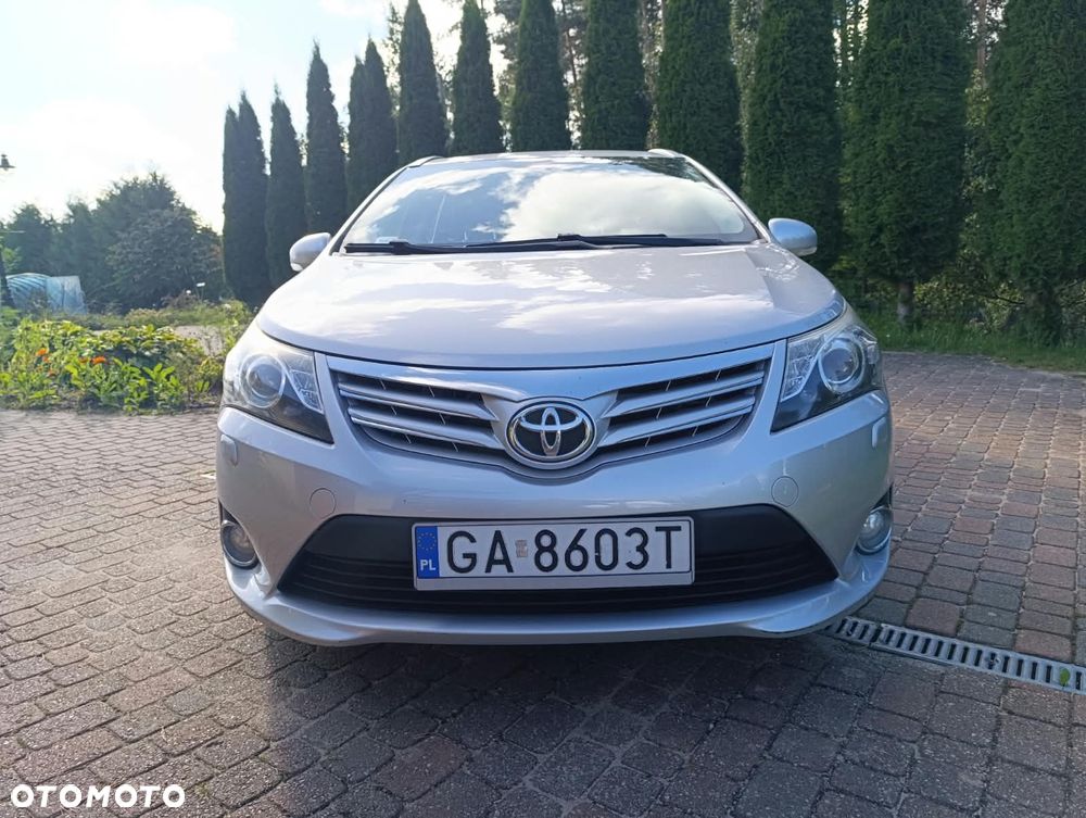 Toyota Avensis 2.0 D-4D Premium - 7