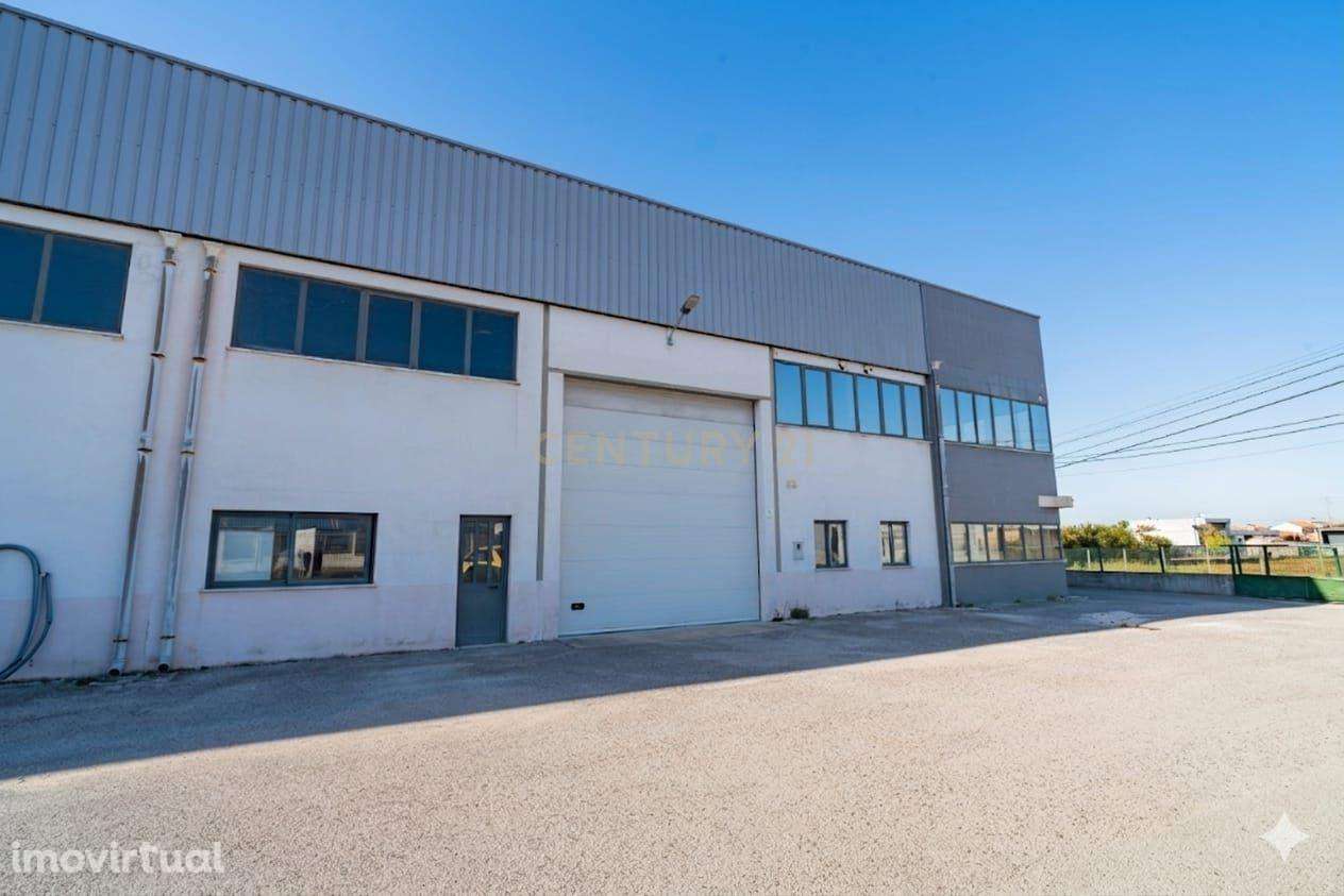 Armazém Funcional com Área Administrativa,  Zona Industrial da Moita - Grande imagem: 2/30