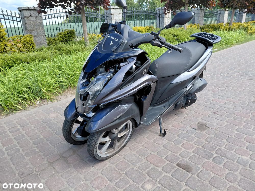 Yamaha Tricity - 1
