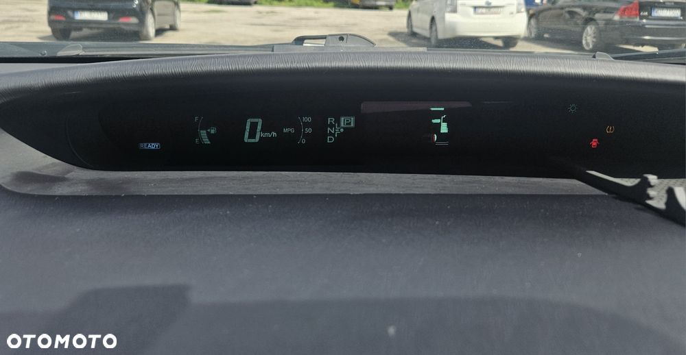 Toyota Prius - 6