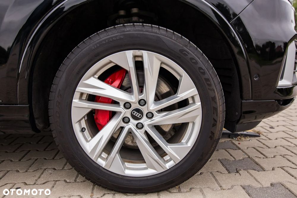 Audi Q7 55 TFSI quattro tiptronic - 16