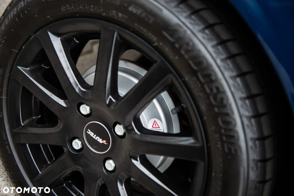 Ford Fiesta 1.25 Trend Edition - 6