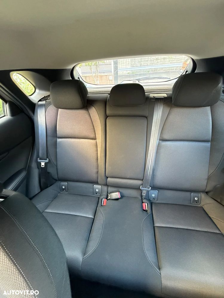 Mazda CX-30 - 14