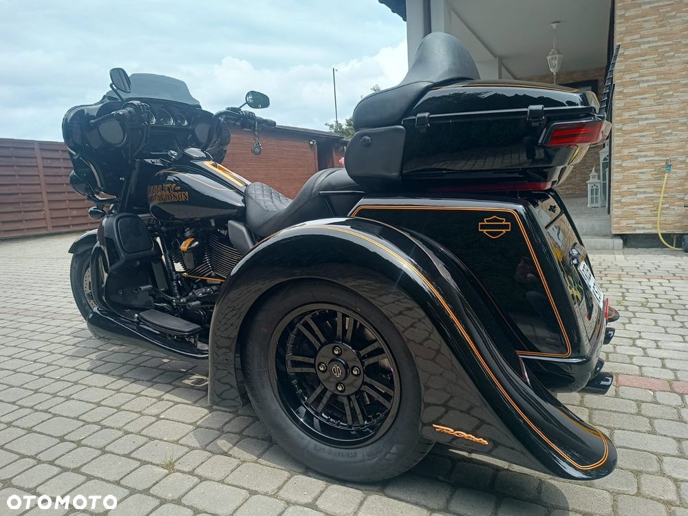 Harley-Davidson FLHTCU Ultra - 5