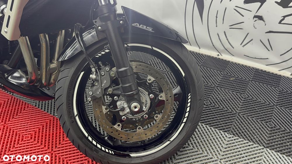 Suzuki Bandit - 36