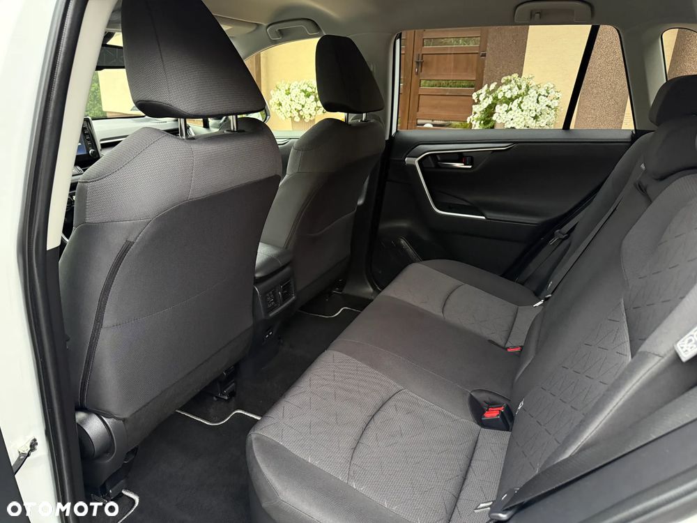 Toyota RAV4 2.5 Hybrid Comfort 4x2 - 23