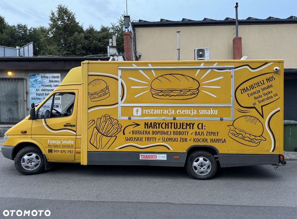 Mercedes-Benz Sprinter - 2