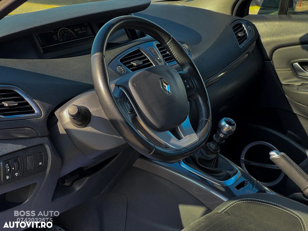 Renault Scenic ENERGY TCe 115 S&S Xmod Bose Edition - 8