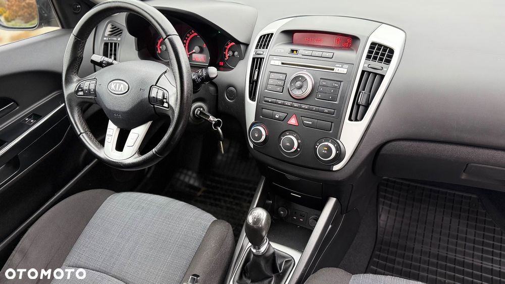 Kia Ceed 1.4 CVVT Vision - 12