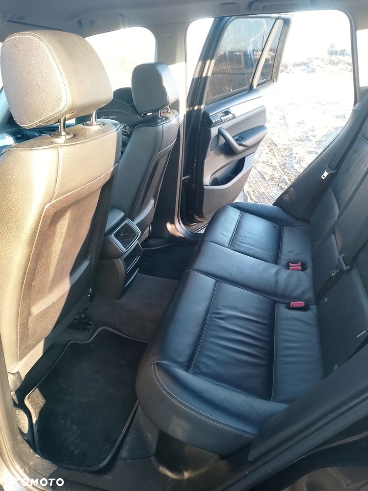 BMW X3 sDrive18d - 14