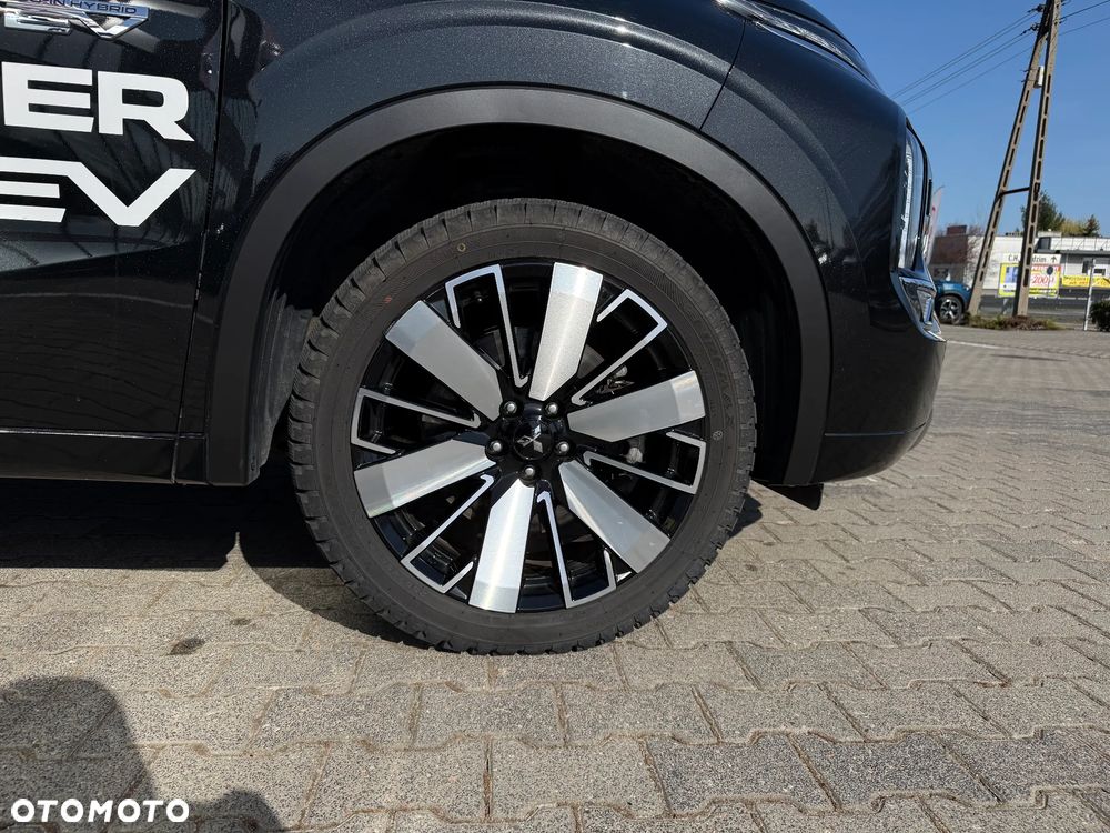 Mitsubishi Outlander Instyle Plus - 8