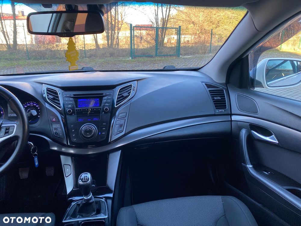 Hyundai i40 Kombi 1.7 CRDi Style - 28