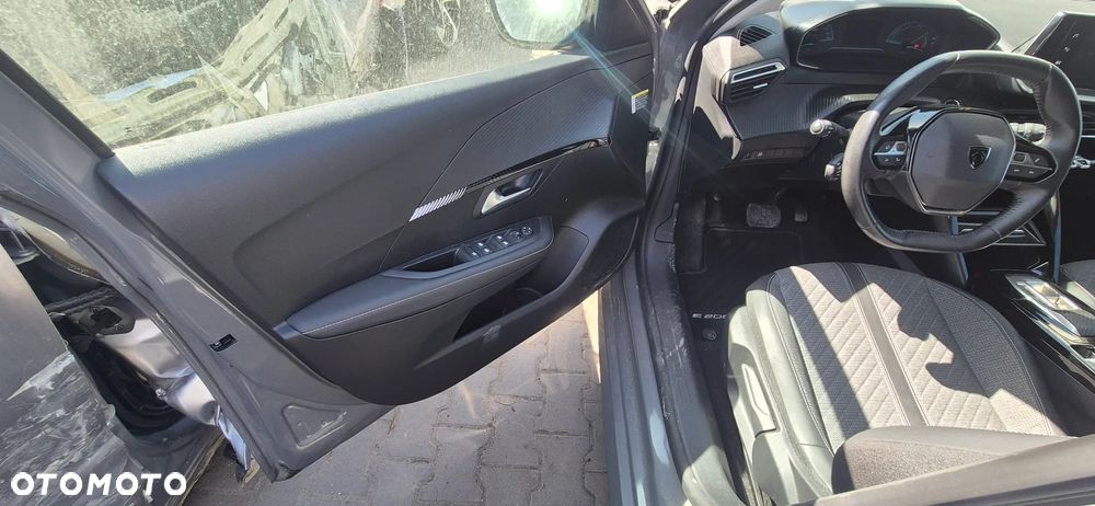 Peugeot 208 Allure Pack - 22