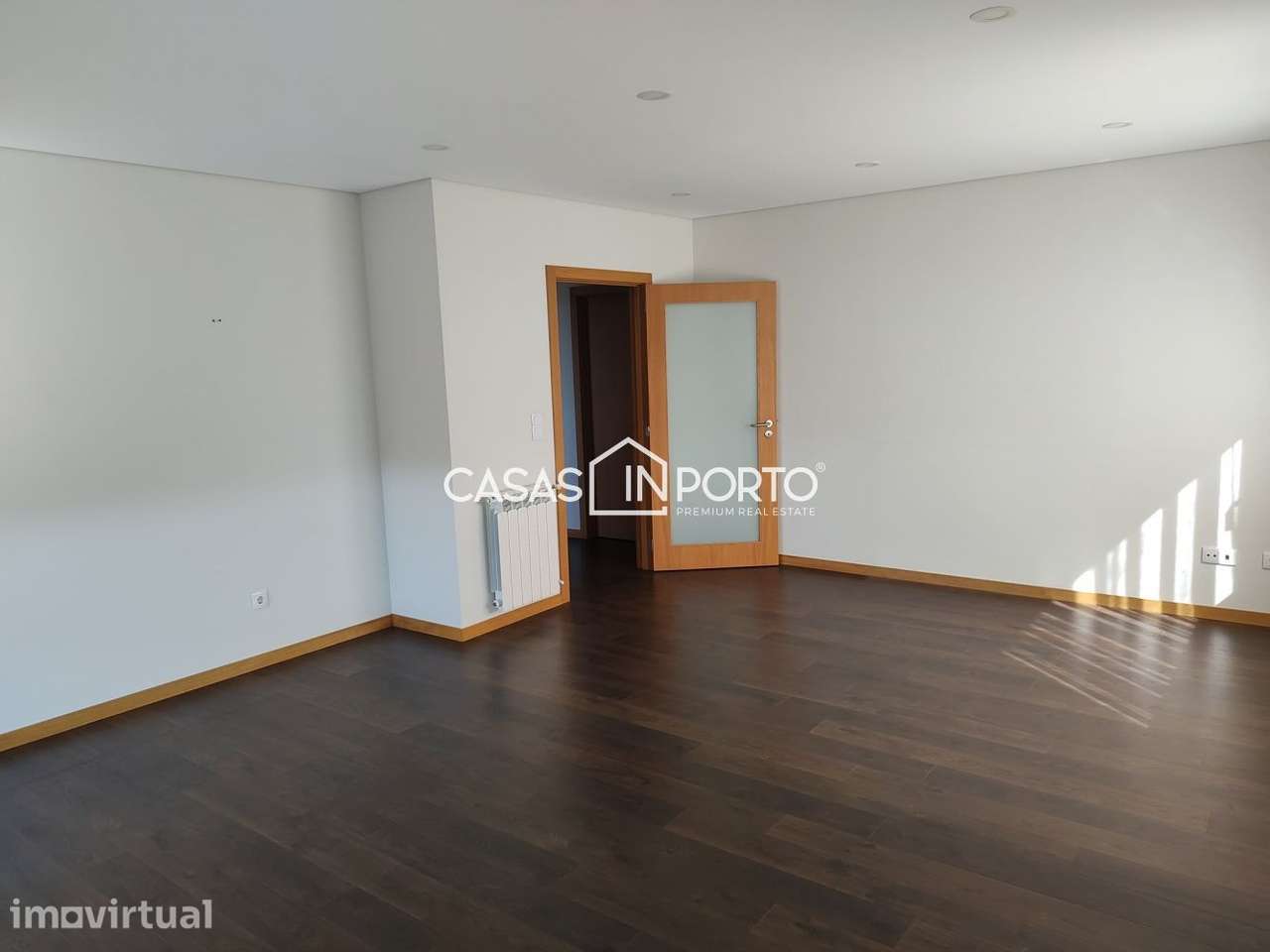 T2 Moderno junto à Casa da Música | Varanda, 2 Lugares de Garagem e - Grande imagem: 3/38