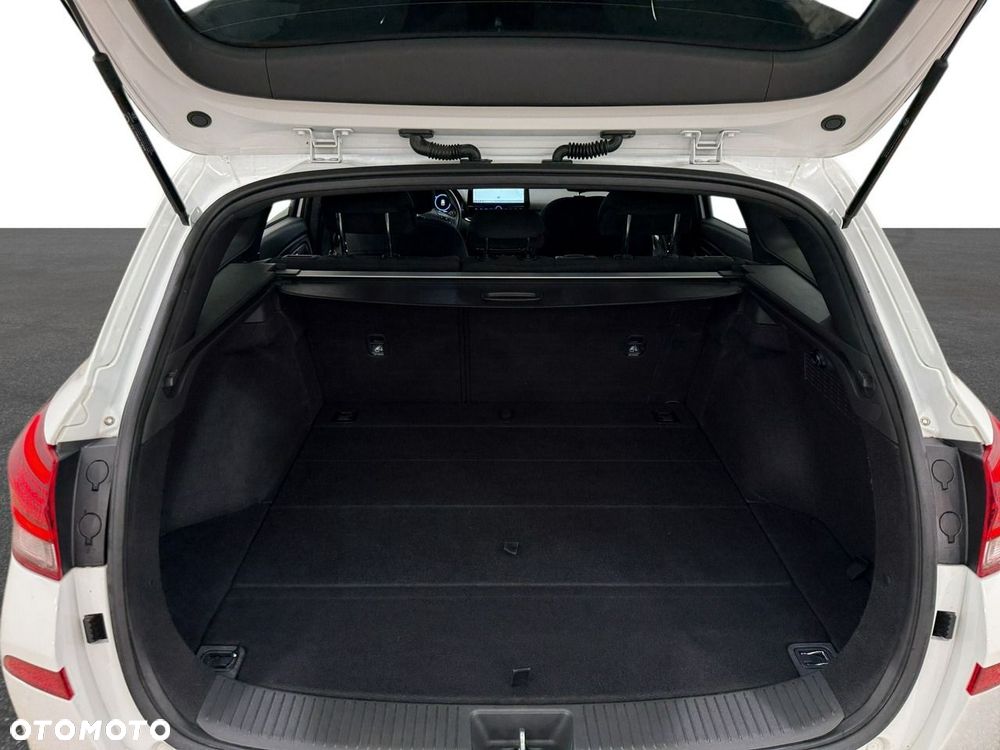 Hyundai i30 - 12
