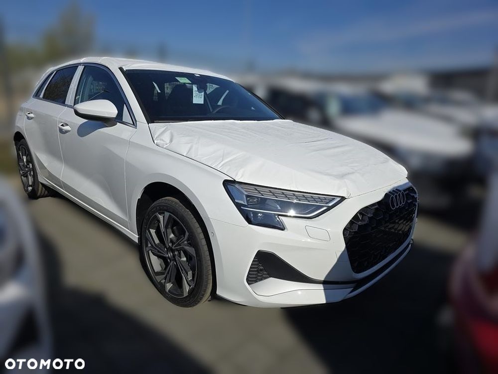 Audi A3 Sportback TFSI mHEV 110 kW Advanced S tronic - 2