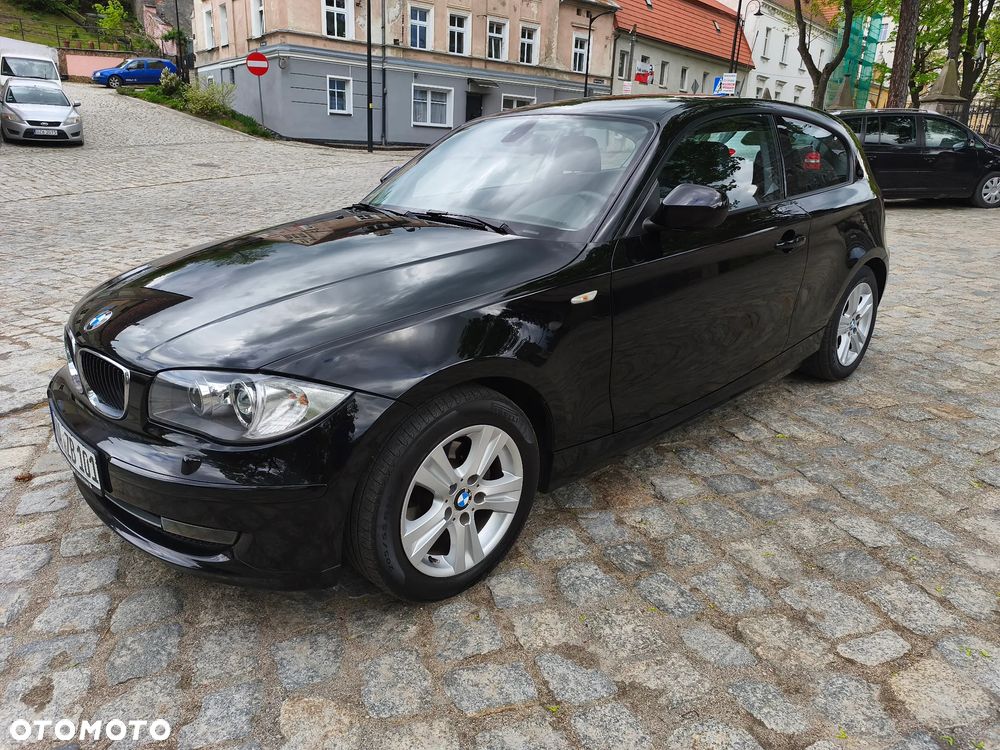 BMW Seria 1 - 1
