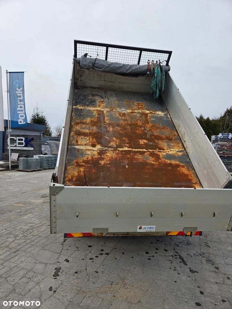 Mitsubishi FUSO Canter - 9