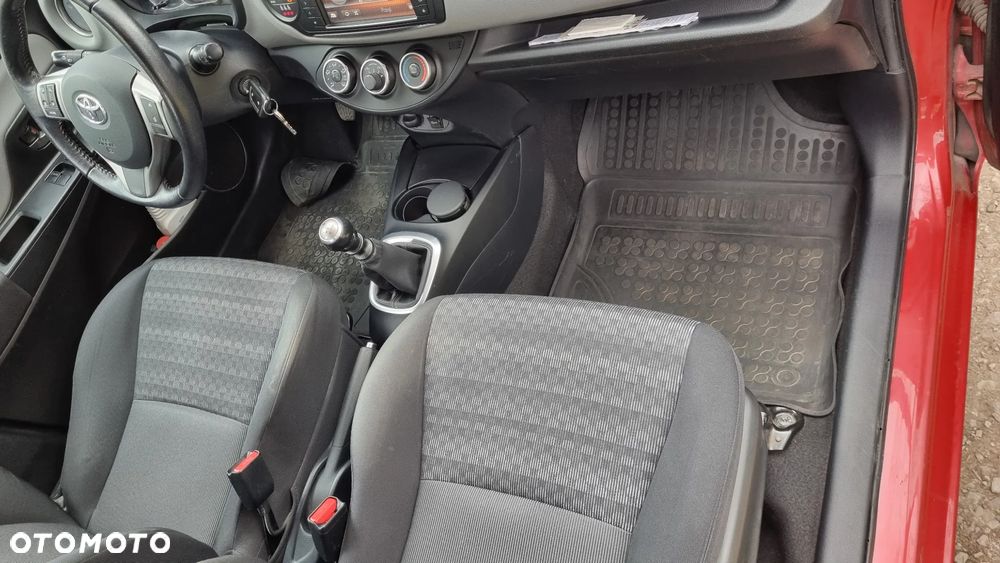 Toyota Yaris - 20
