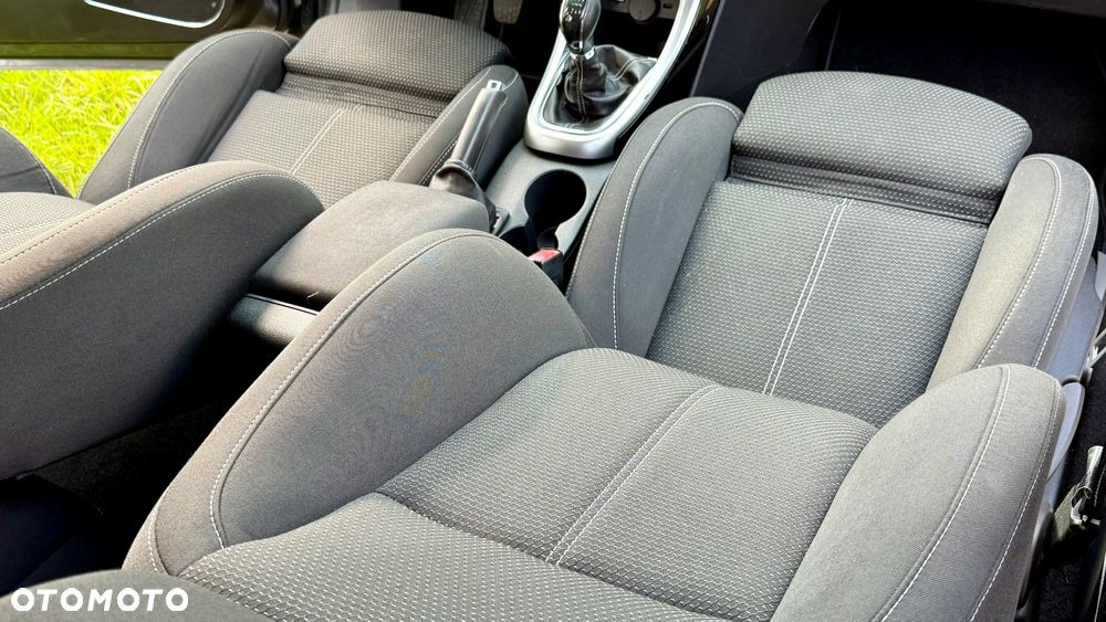 Opel Astra - 29
