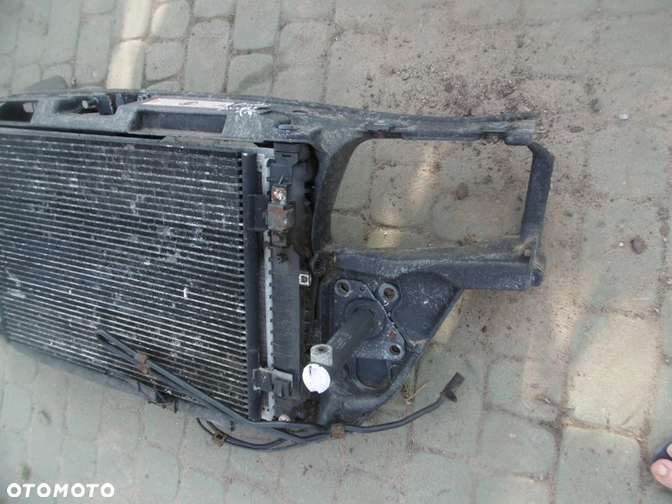 pas wzmocnienia chłodnica wody Audi A4 B5  1.8 benzyna - 5