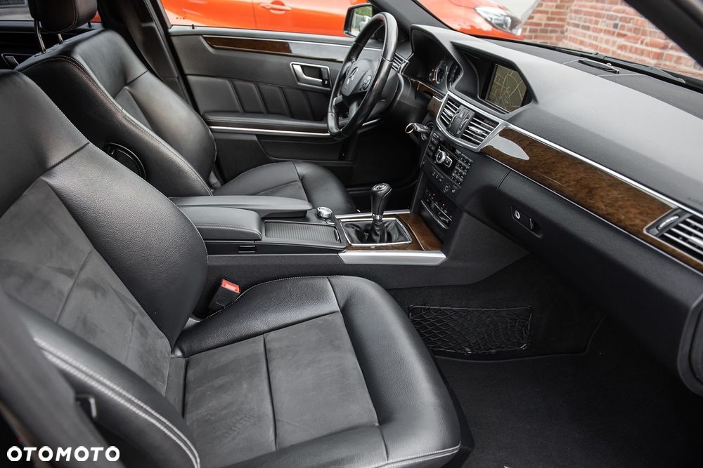 Mercedes-Benz Klasa E 250 CDI Avantgarde - 8
