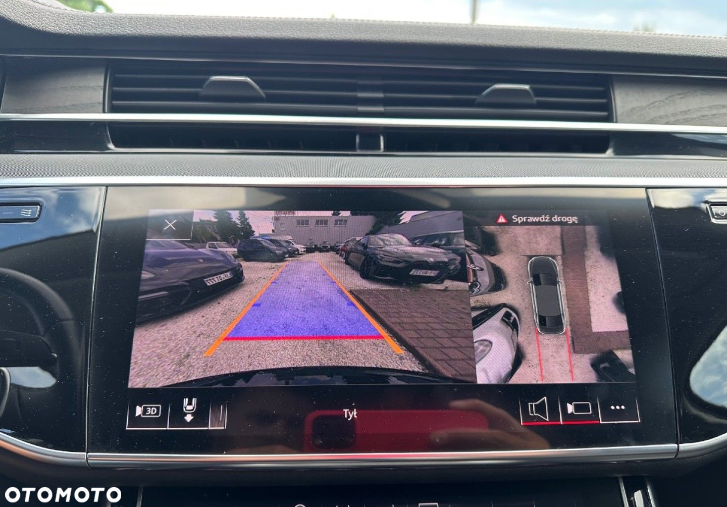 Audi A8 - 17