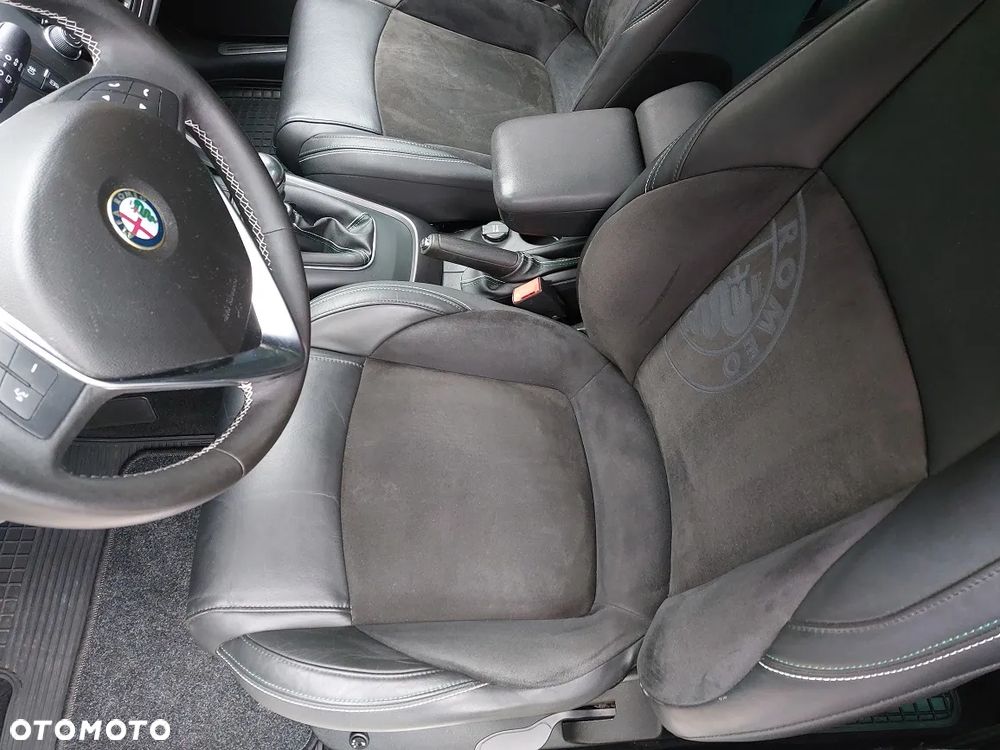 Alfa Romeo Giulietta 1.4 TB Distinctive - 11