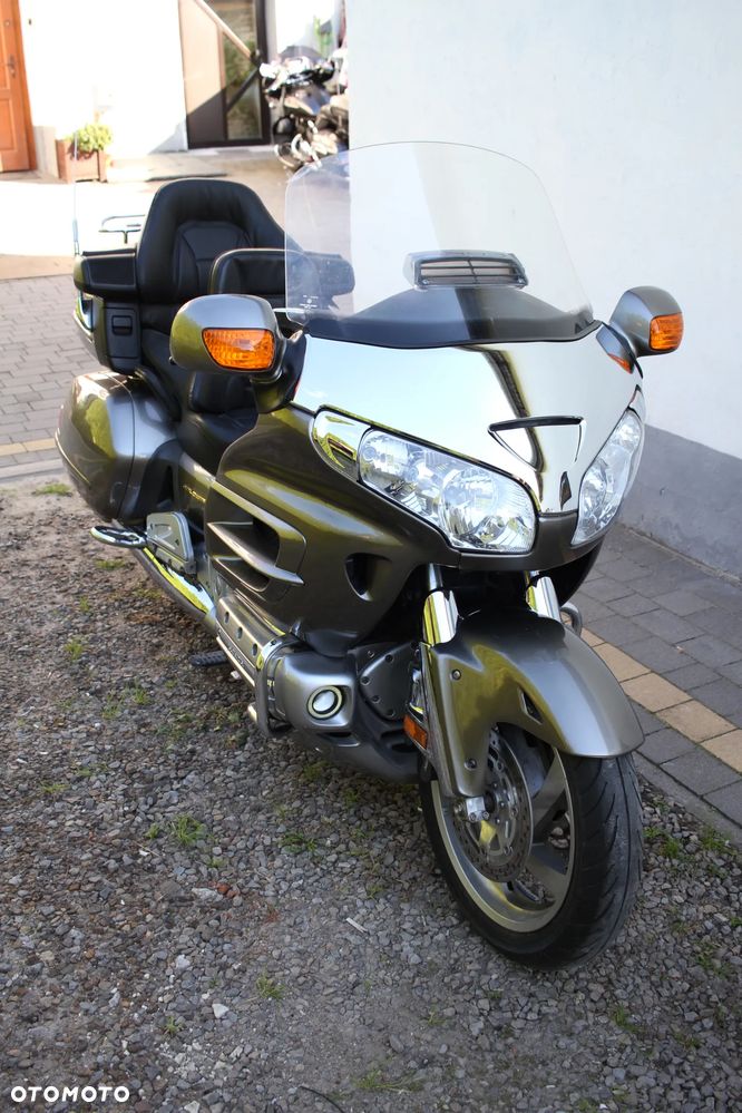 Honda GL - 13
