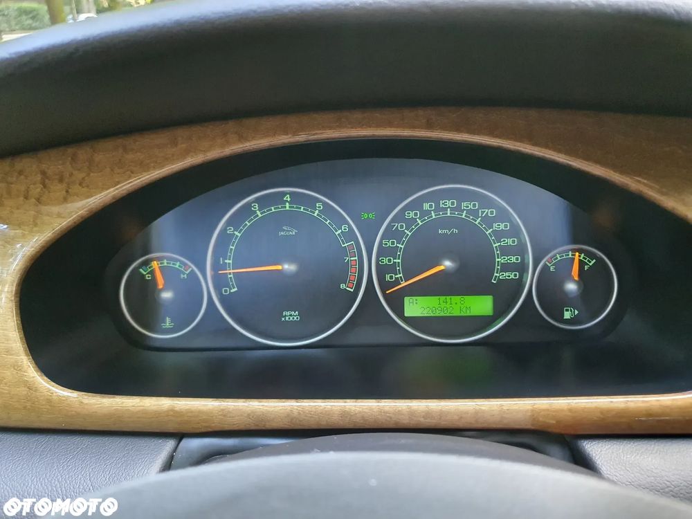 Jaguar X-Type 3.0 High - 10