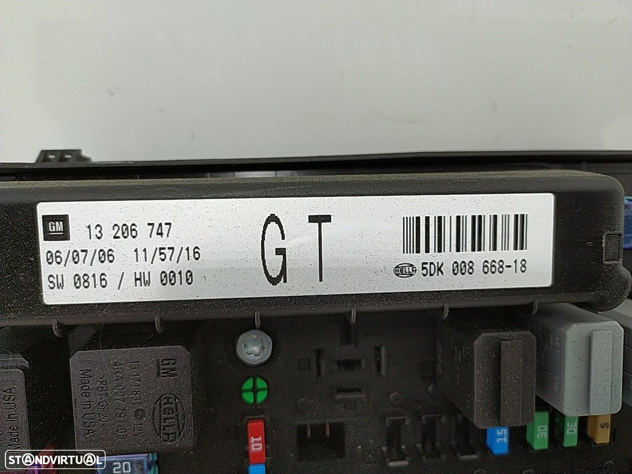 Caixa Fusiveis Opel Astra H (A04) - 2