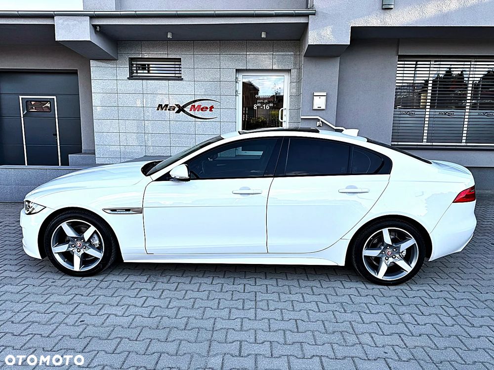 Jaguar XE 20d R-Sport - 8