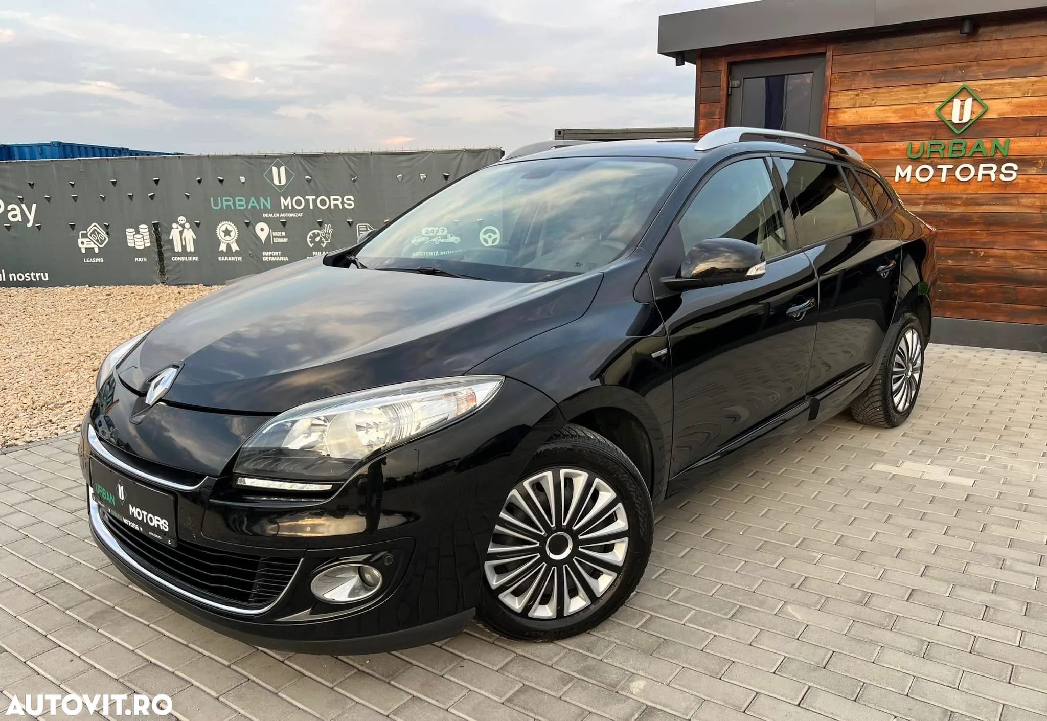 Renault Megane ENERGY dCi 130 BOSE EDITION - 1