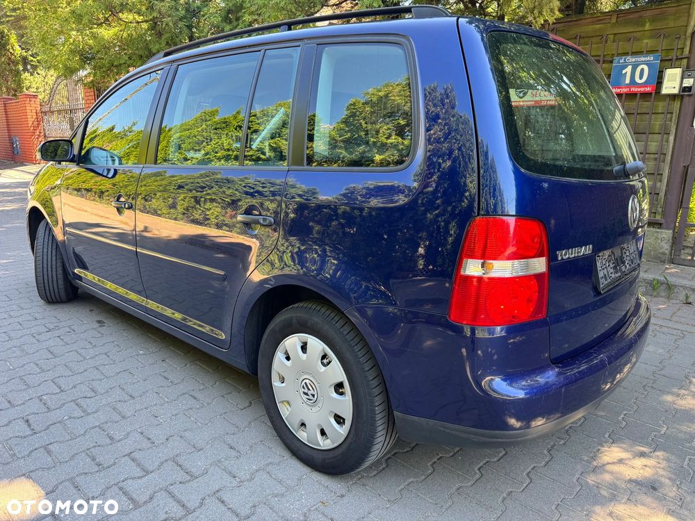 Volkswagen Touran 1.6 Basis - 5
