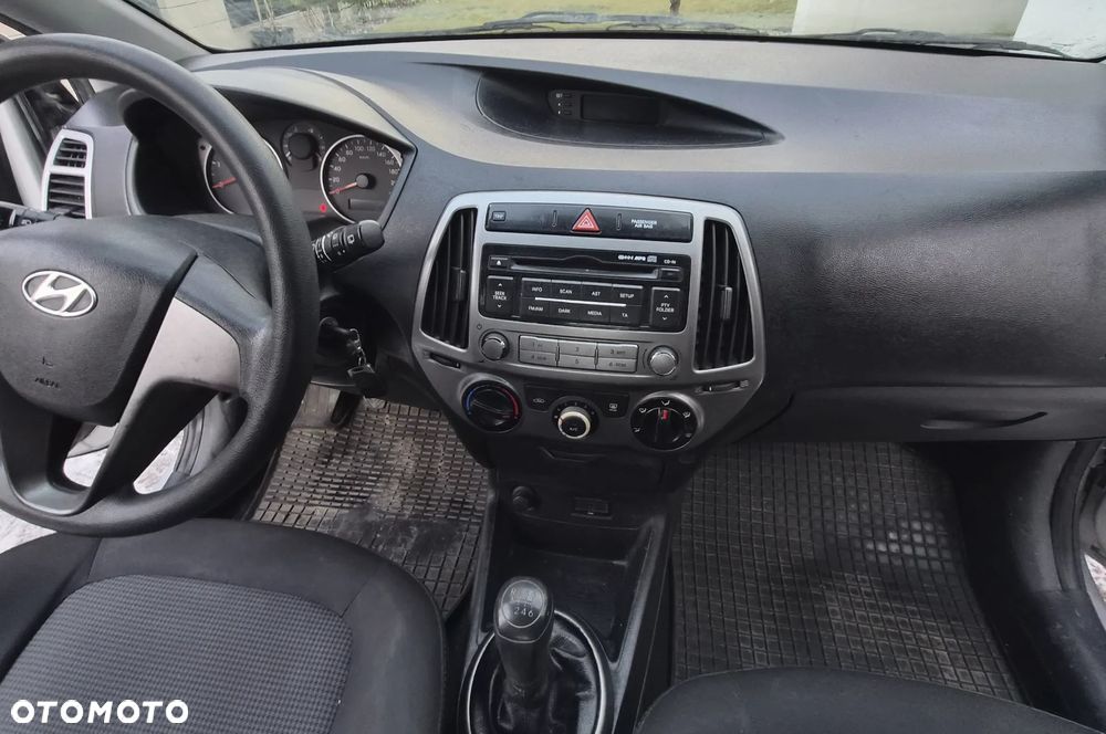 Hyundai i20 1.1 CRDi BlueDrive Comfort - 15