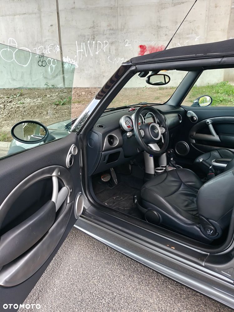 MINI Cooper S Sidewalk - 7