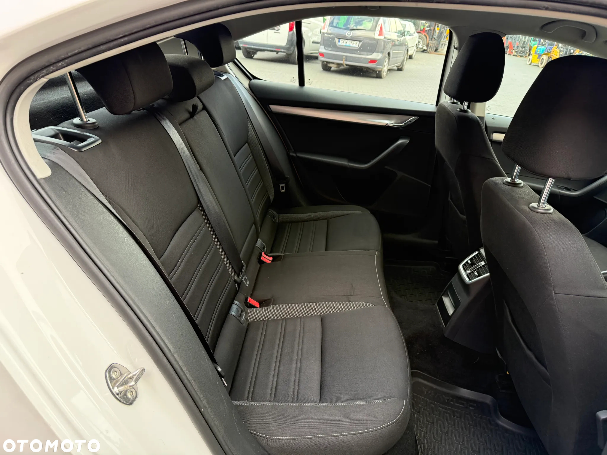 Skoda Octavia 1.6 TDI Ambition - 17