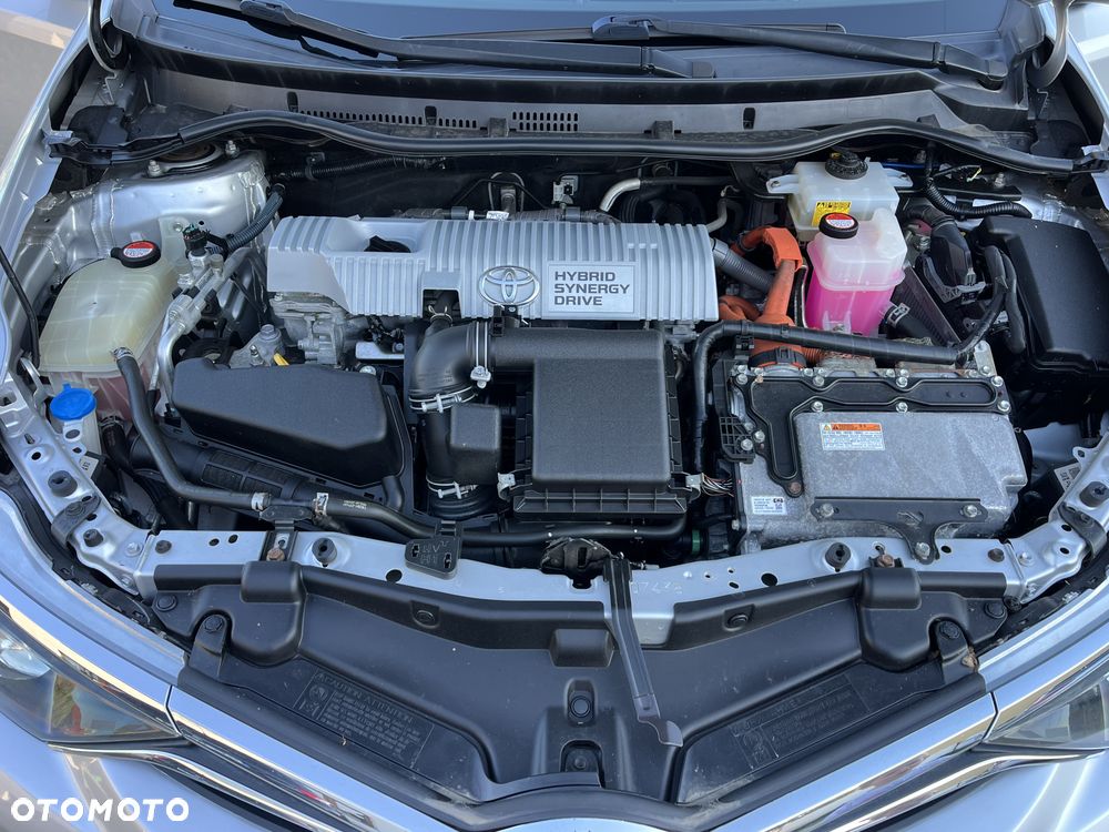 Toyota Auris 1.8 HSD Luna - 29