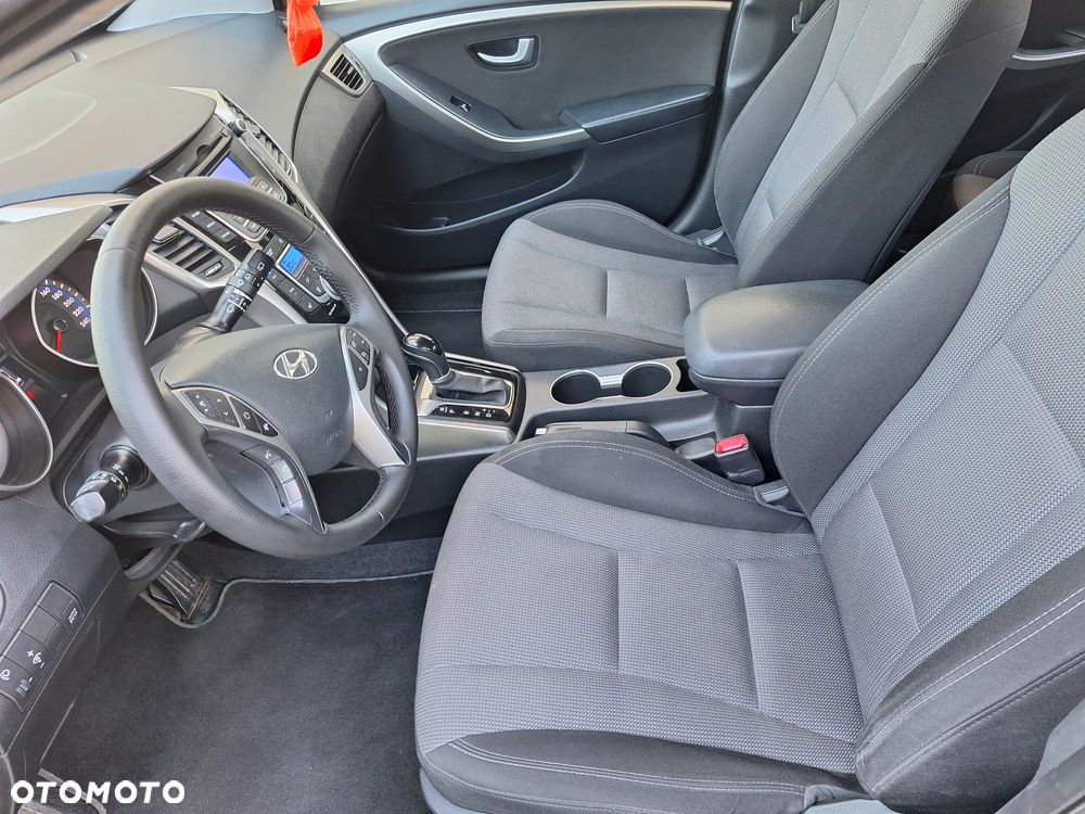 Hyundai i30 1.6 CRDi Comfort - 8