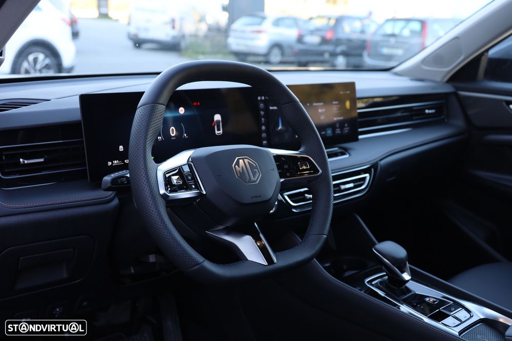 MG HS 1.5 Plug-in Hybrid Luxury - 15