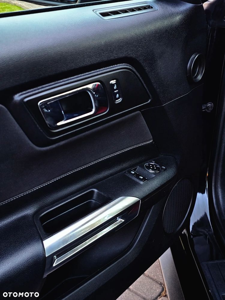 Ford Mustang 3.7 V6 - 9