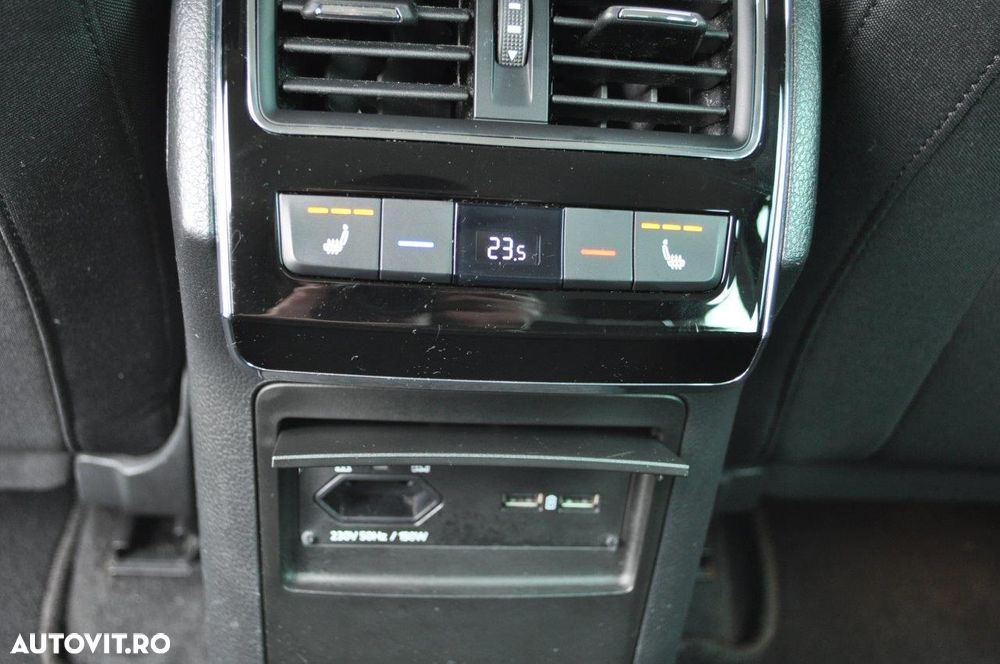 Skoda Superb 2.0 TSI DSG Style - 23