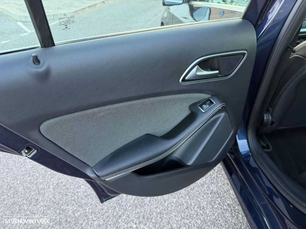 Mercedes-Benz A 180 d Style - 27