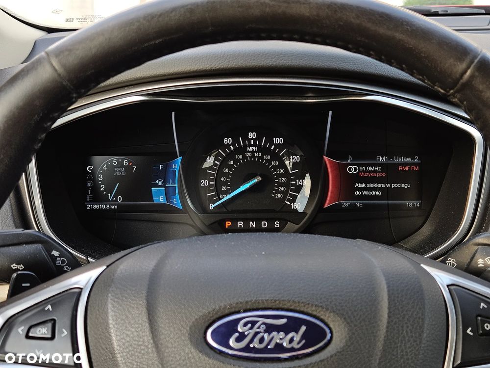 Ford Fusion - 17