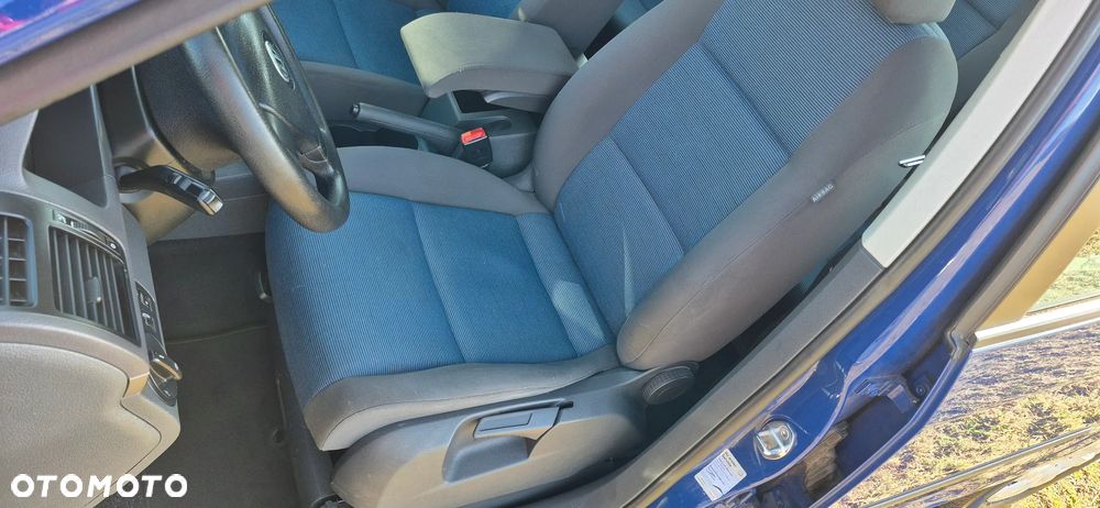 Volkswagen Touran 1.6 United - 26