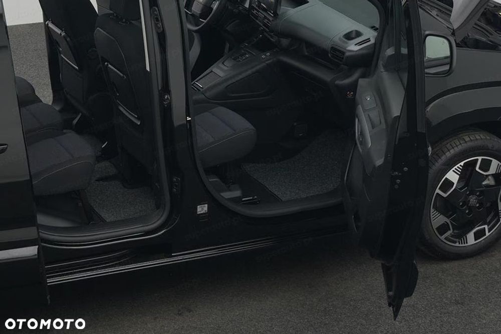 Fiat Qubo - 12