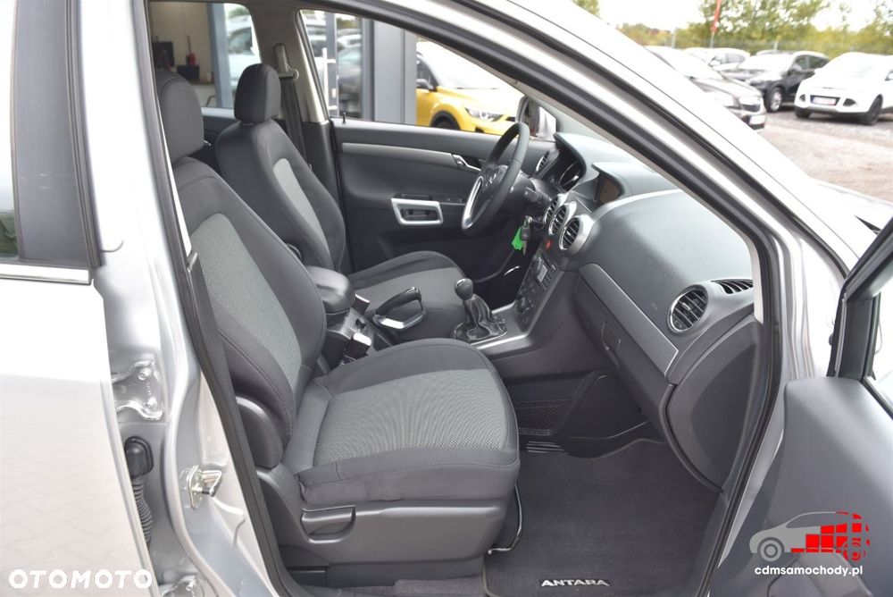 Opel Antara - 17