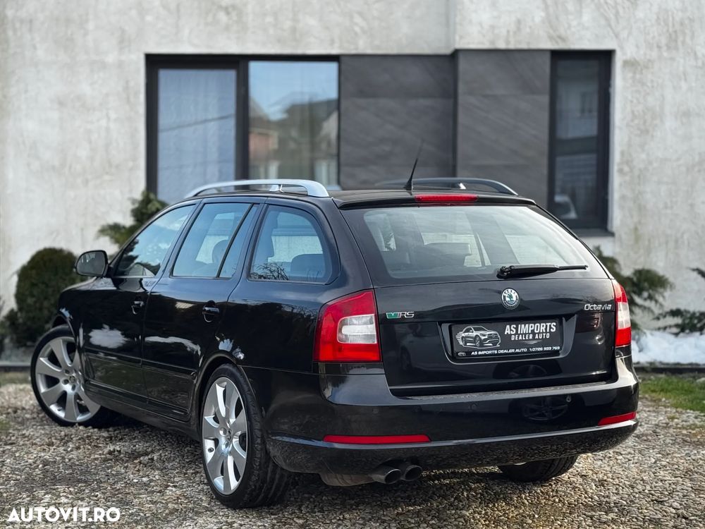 Skoda Octavia 2.0 TFSI RS - 4