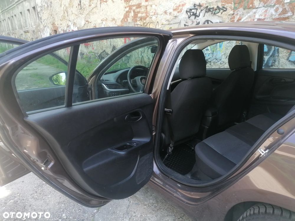 Fiat Tipo 1.4 16V Easy - 10